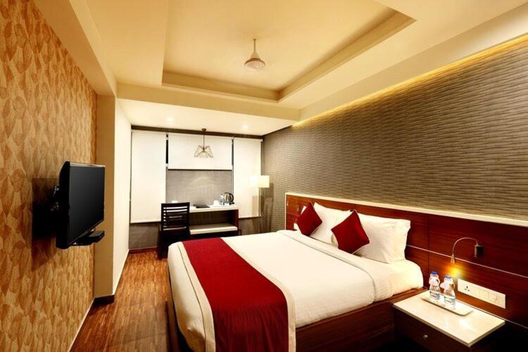 Icon Business Hotel By Bhagini Bangalore Exterior foto