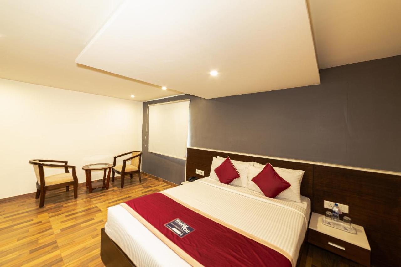 Icon Business Hotel By Bhagini Bangalore Exterior foto