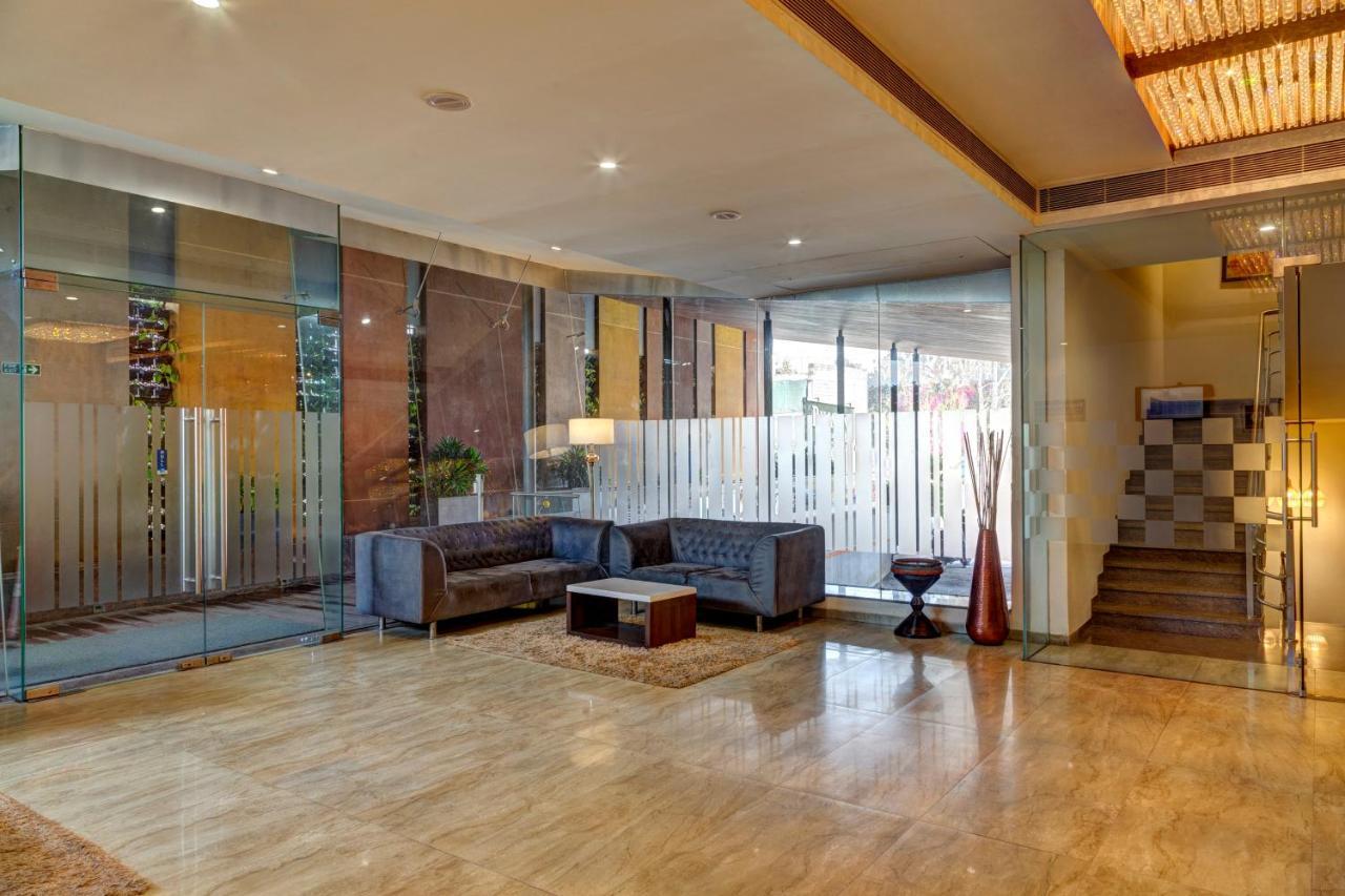Icon Business Hotel By Bhagini Bangalore Exterior foto