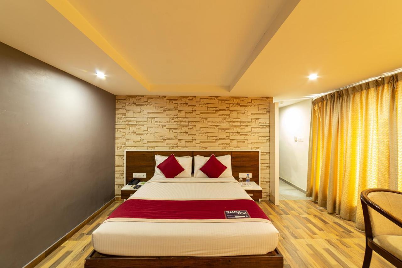 Icon Business Hotel By Bhagini Bangalore Exterior foto